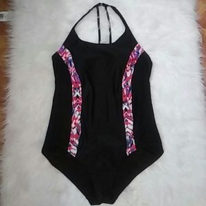 Catalina one piece Bathing suit XL/XG (16-18)